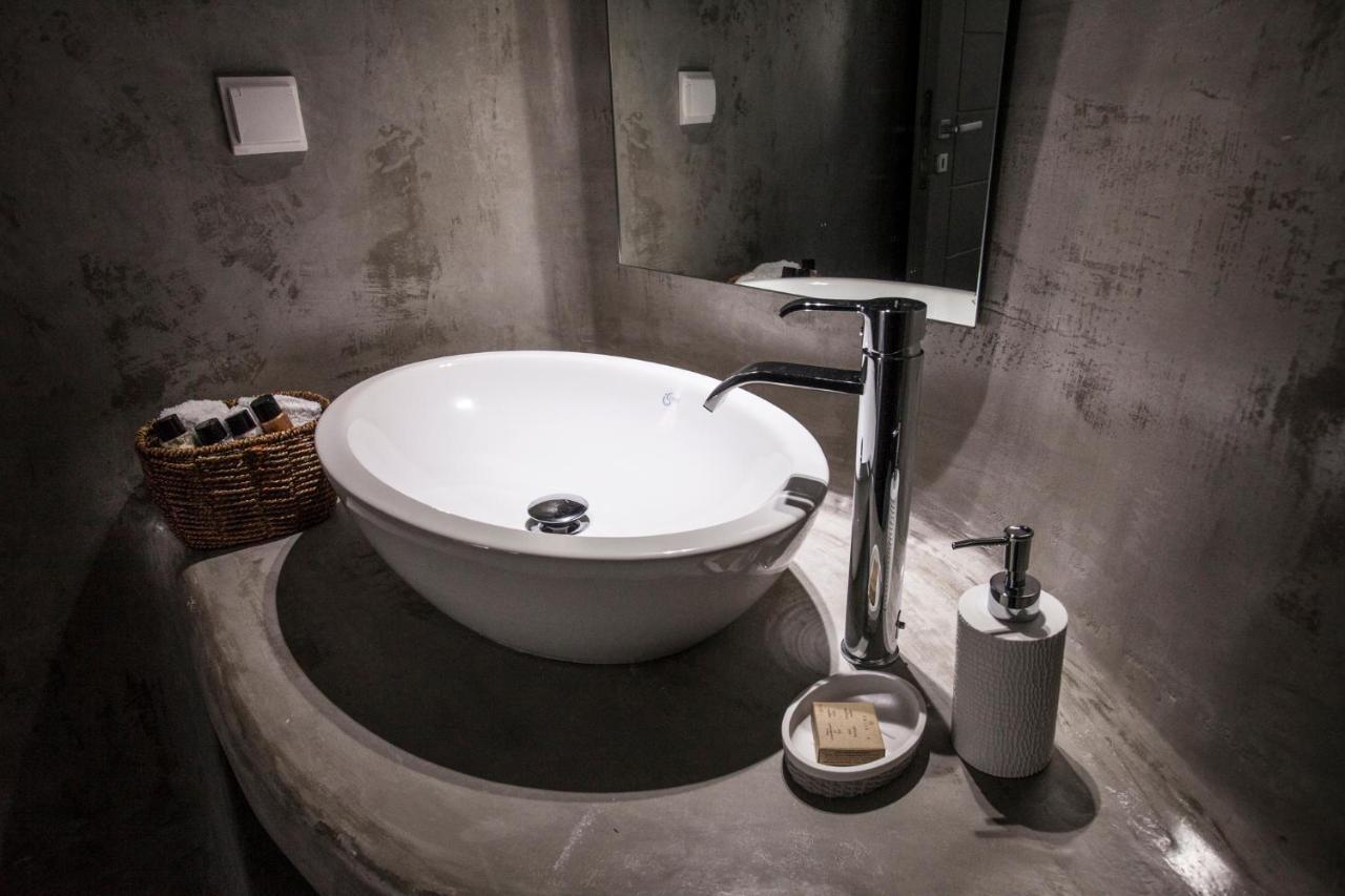 Cupola Suites Oia  Ngoại thất bức ảnh